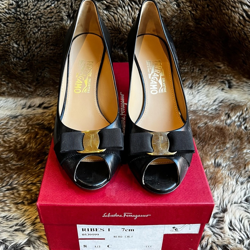 Salvatore Ferragamo Ribes in Nero Calf